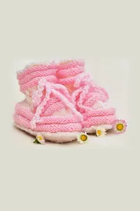 Pembe Örgü Bağcıklı Bebek Patiği