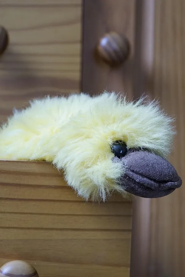Sarı Tüylü Peluş Ördek